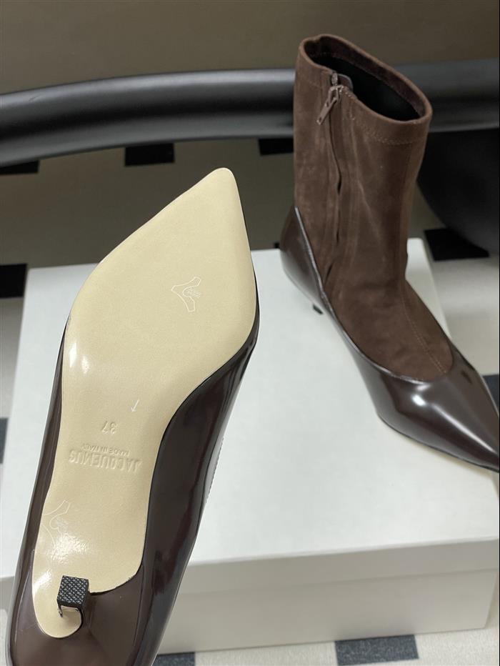 20251128172614174 370